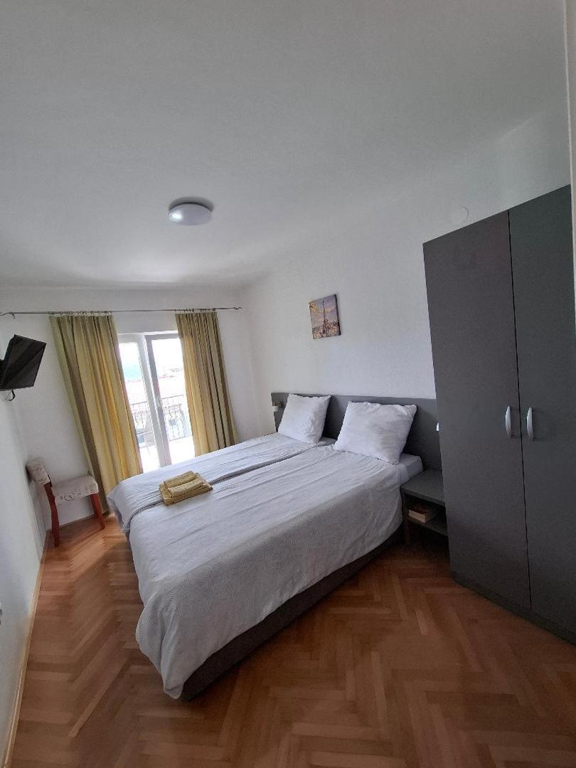 Apartments&rooms Leon Neum Buitenkant foto